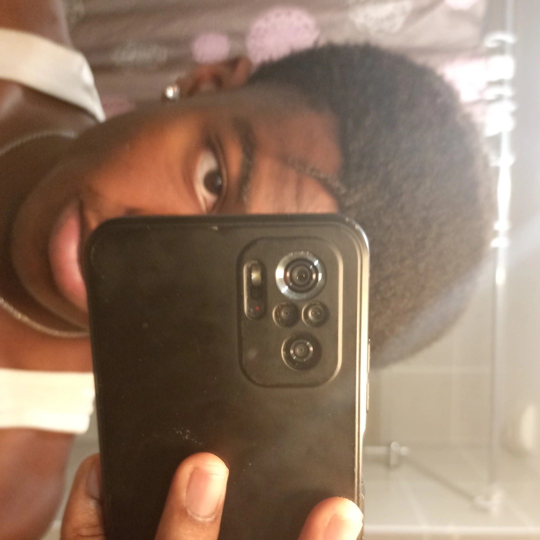 Profil de Neal, 20 ans, Adultère à Stockem