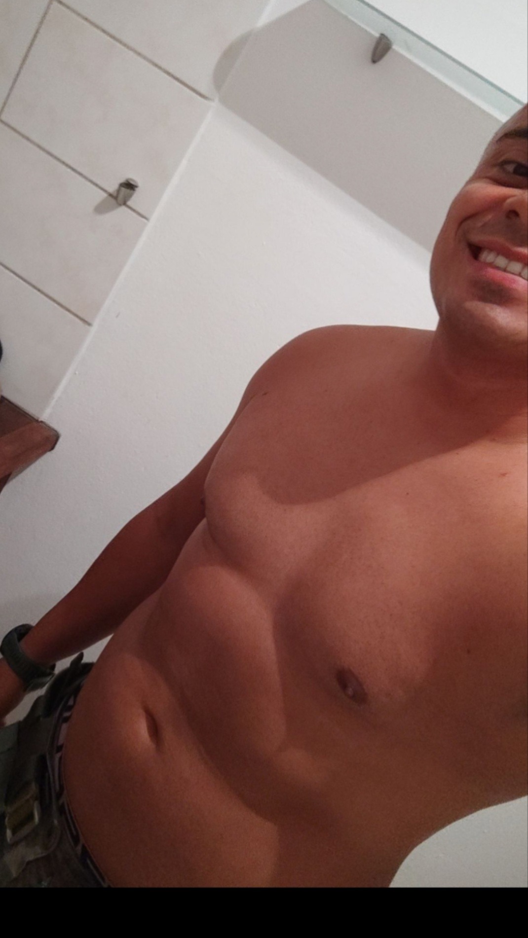 Profil de Aroun, 31 ans, Adultère à Crendal