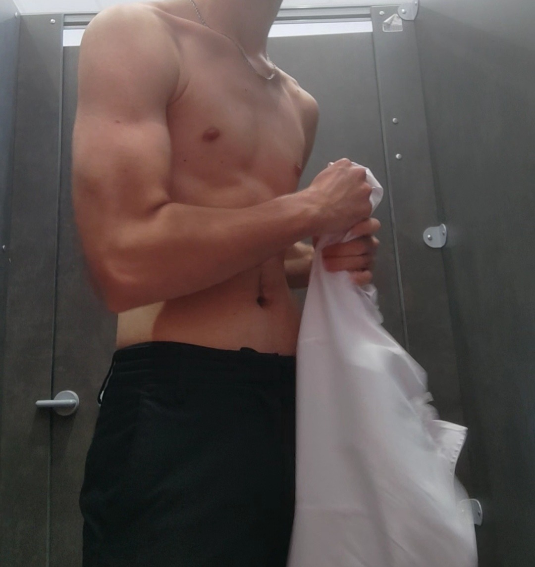 Profil de Dino, 19 ans, Adultère à Lentzweiler