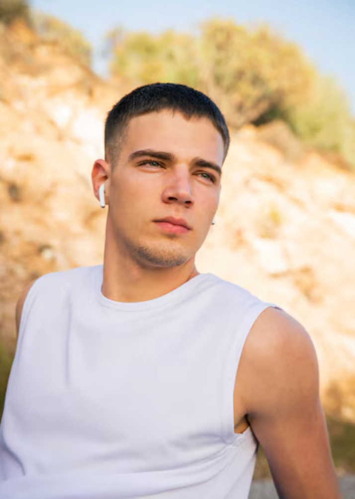 Profil de Nathael, 24 ans, Adultère à Basbellain